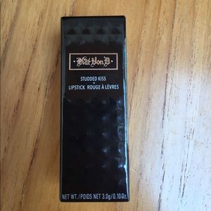 Kat Von D Studded Kiss Lipstick in Solo